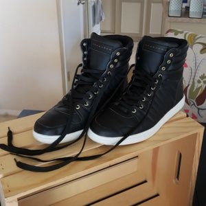 SIZE 12 SEAN JOHN BLACK HIGH TOPS